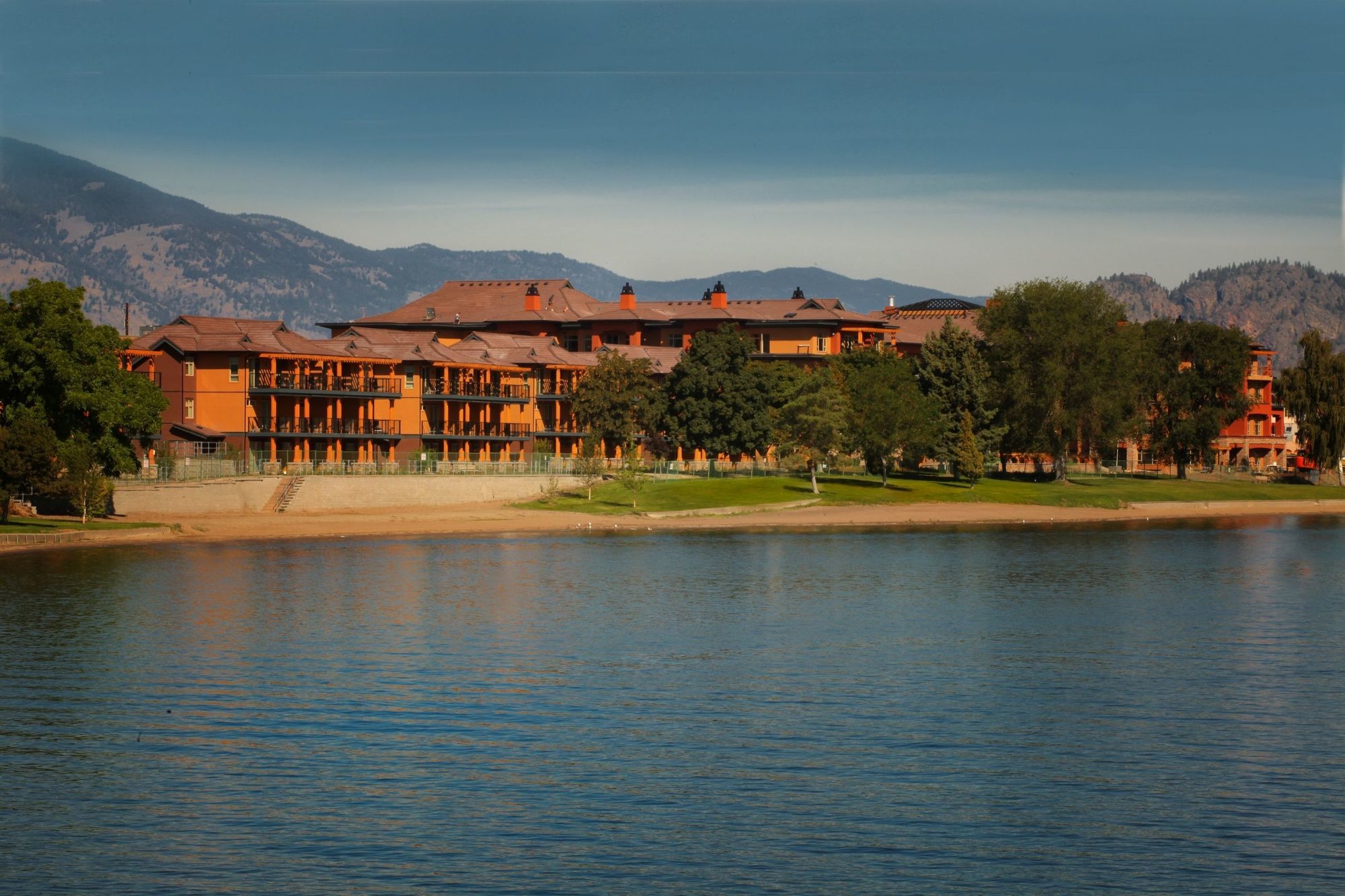 Watermark Beach Resort Osoyoos Facilidades foto